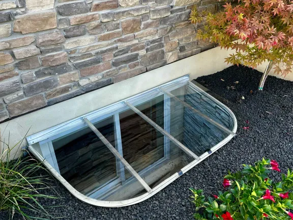 Polycarbonate Window Well Cover
